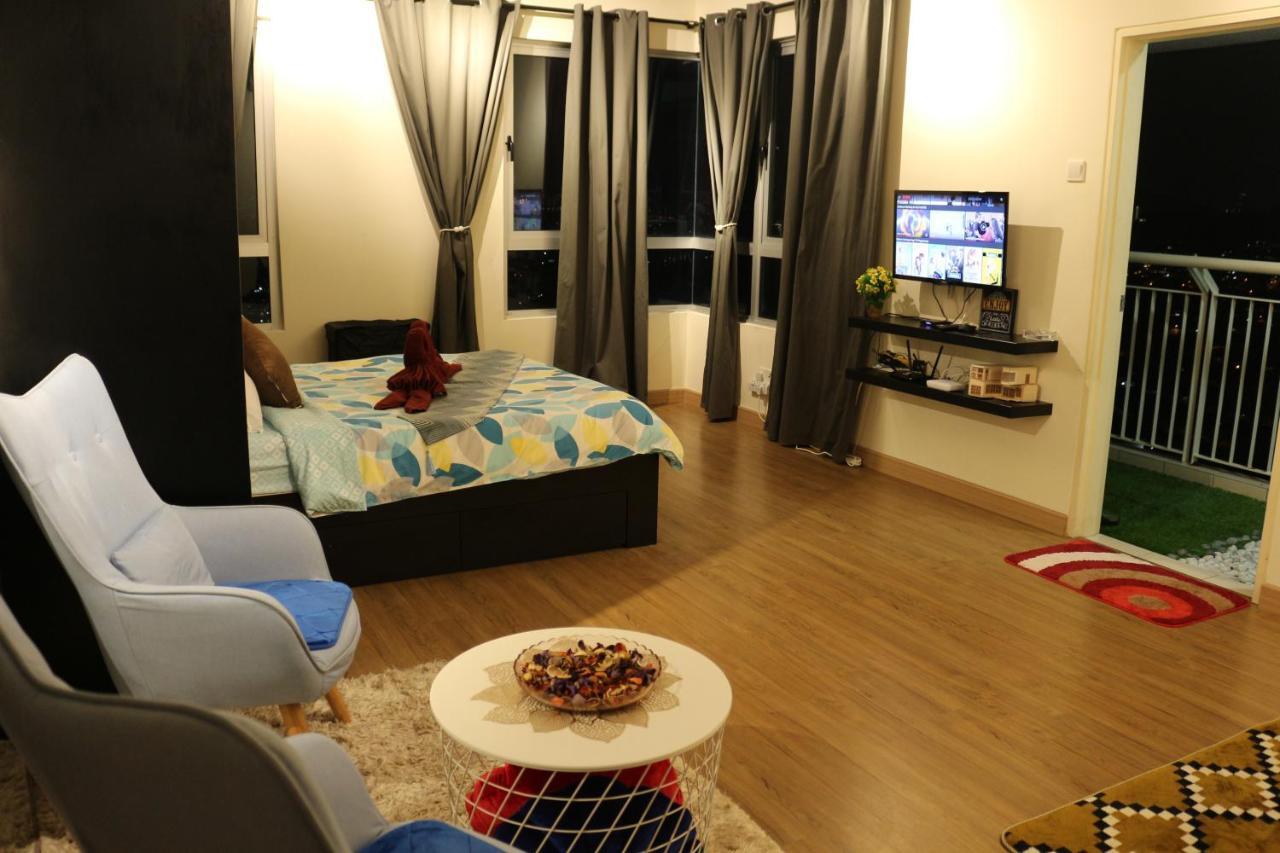 Mlh Premier Suites @ Saville Черас Екстериор снимка