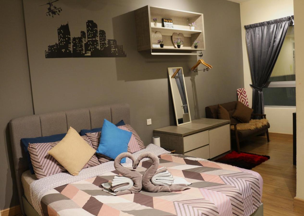 Mlh Premier Suites @ Saville Черас Екстериор снимка